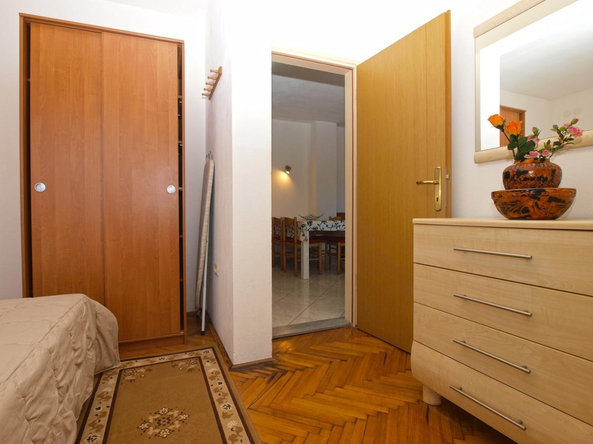 Apartments Mladen 1588 Pula Exterior foto